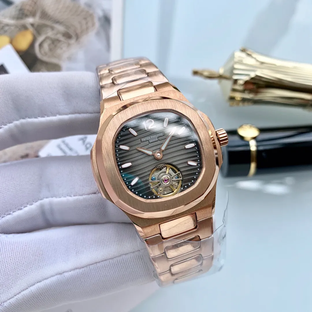 [Foreign trade import] 💰1380 Patek Philippe --🎉 (noble temperament, elegant and gorgeous) Zhuomei [Rose] [Rose] Type: boutique women's watch (exquisite) beautiful enough [Rose] Strap: 316 stainless steel strap (comfortable) [Rose] Movement: top mechanical movement (stable) [Rose] Material: mineral super mirror (wear-resistant) [Rose] Gorgeous boutique [Rose] Luxurious style [Rose] Noble temperament [Rose] Timeless elegance [Rose] Size: 35mm in diameter, 12mm thick, elegantly launched! Welcome to reprint! [Rose]